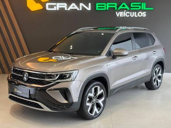 VOLKSWAGEN TAOS 1.4 250 TSI TOTAL FLEX HIGHLINE AUTOMÁTICO